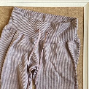 PINK Victoria's Secret Seamless High Waist Ribbed Leggings - light purple